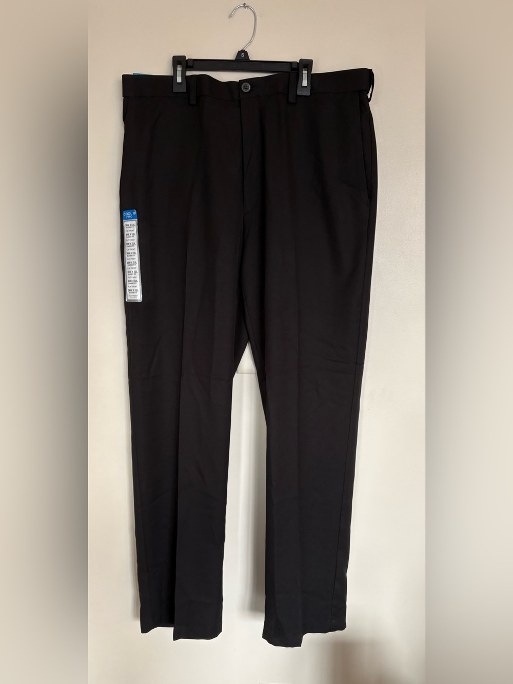 Haggar NWT Black Classic Fit 36Wx32L